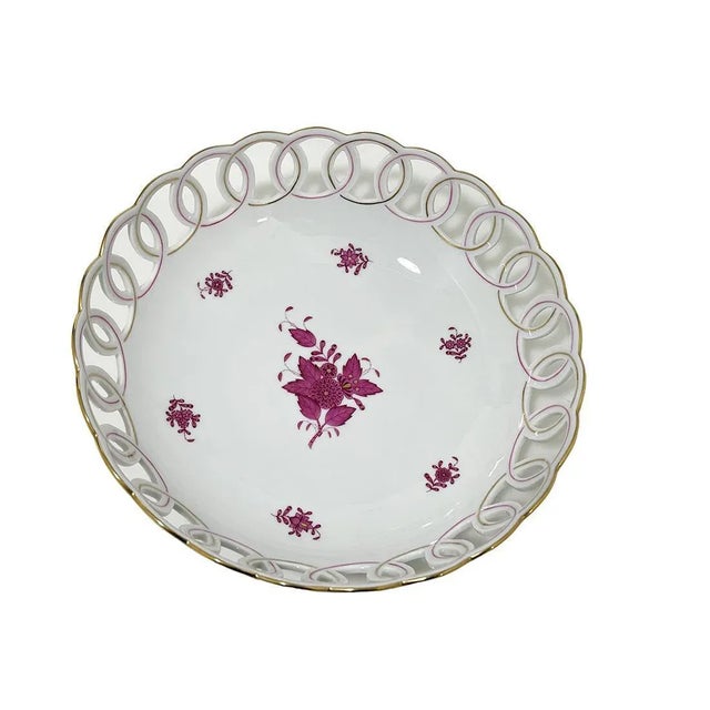 Herend Hungary porcelain "Apponyi Pink" Bowl An openwork bowl, made by the manufacturer Herend in Hungary. The pattern of...