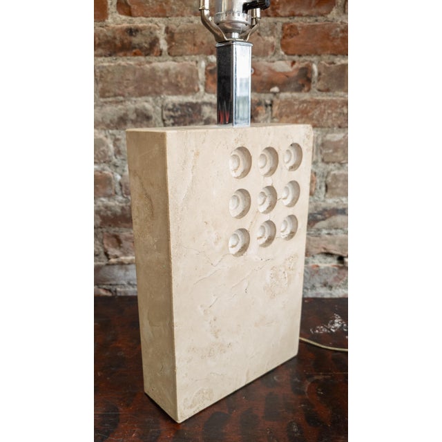 Stone Mid-Century Italian Modern Brutalist Travertine Table Lamp Attributed to Fratelli Manelli For Sale - Image 7 of 16