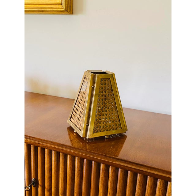 1970s Set of 2 Hollywood Regency Lamps in Brass and Vienna Straw, Italy 60's / 70's For Sale - Image 5 of 13