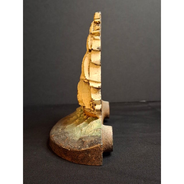 1920s Antique Judd Co Cjo 1286 Cast Iron Sailing Ship Doorstop American Flag Painted For Sale - Image 5 of 12