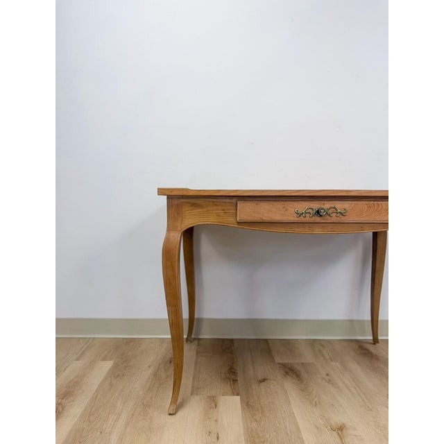 Mid 20th Century Vintage Desk Henredon Louis XV Style French Provincial Cabriole Leg Writing Wooden For Sale - Image 5 of 15