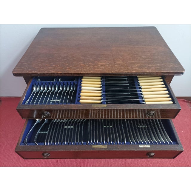 Canteen of Cutlery by James & William Laing, 1920s. For Sale - Image 3 of 15
