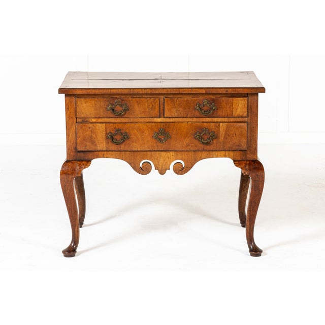 English George I Walnut Lowboy, Early 18th Century For Sale - Image 5 of 8