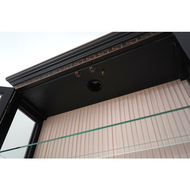 Black & Gold Chinoiserie Display Cabinet For Sale - Image 4 of 16