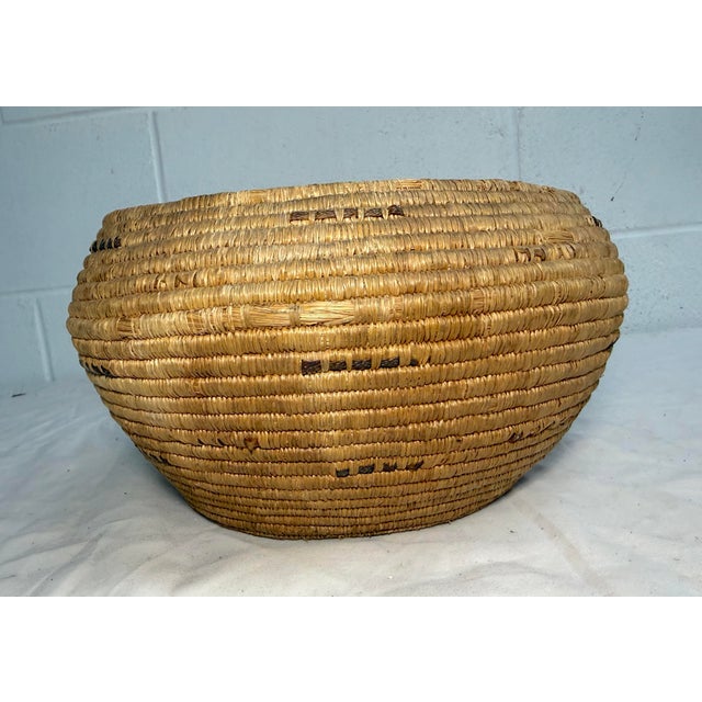 Antique 19th Century Native American Pima Hand Woven Wicker Basket Indian For Sale - Image 9 of 12