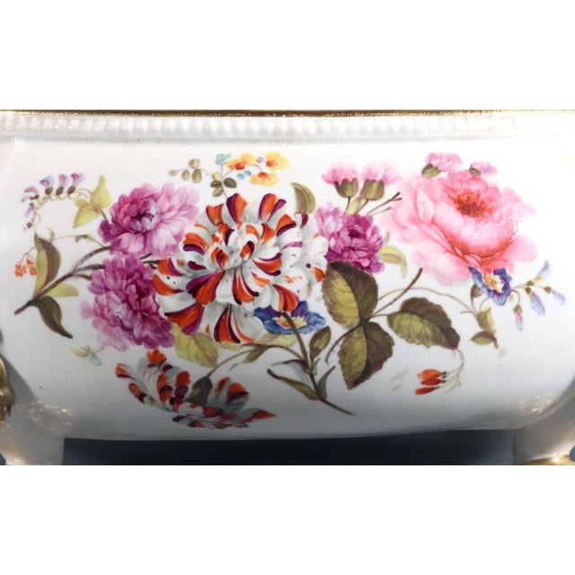 Ceramic Derby Porcelain Large Flower-Painted Soup Tureen, Cover and Stand With Gilt Lion Masks and Paw Feet, Circa 1815–1825 For Sale - Image 7 of 12
