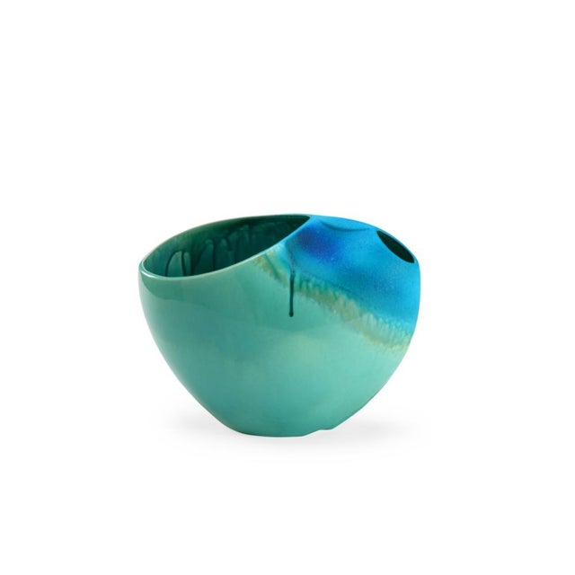 2020s Wildwood Xanadu Porcelain Vase, Small For Sale - Image 5 of 5