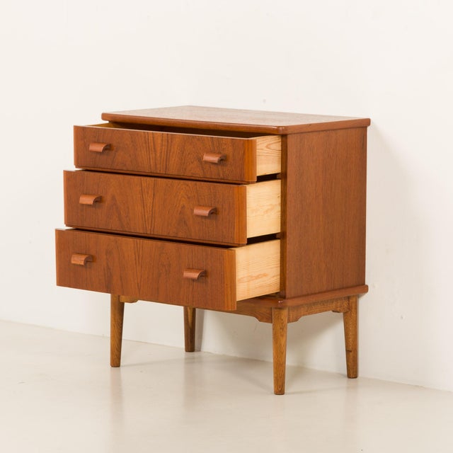 1960s Small Space Age Vintage Danish Dresser, 1960s For Sale - Image 5 of 12