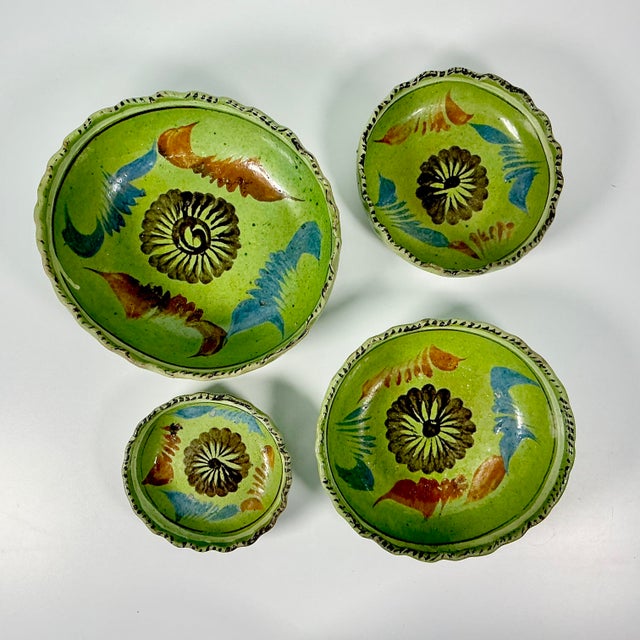 1950s Vintage Mexican Southwestern Folk Art Tlaquepaque Pottery Serving Bowls - Set of 4. For Sale - Image 6 of 12