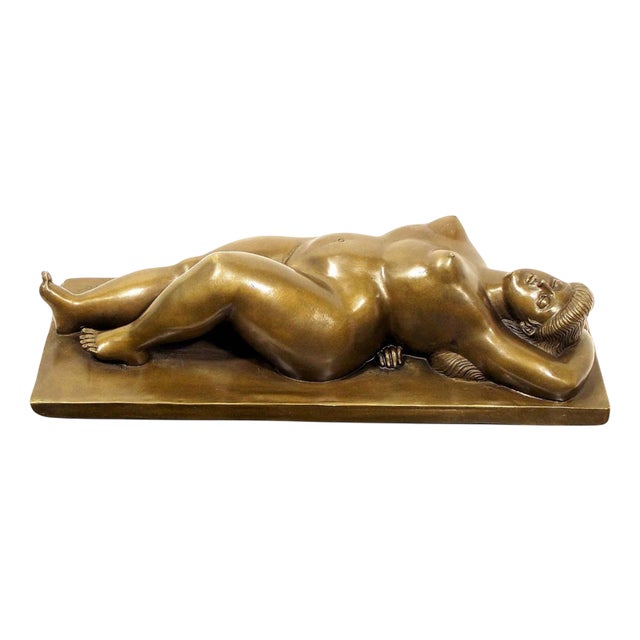 Reclining Nude Woman Sculpture, 20th Century, Bronze For Sale