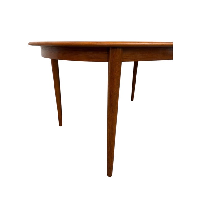 Mid-Century Modern Vintage Danish Modern Oval Teak Dining Table - Refinished! For Sale - Image 3 of 9