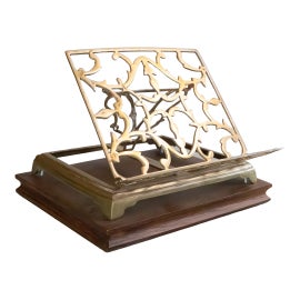 Example of Easels