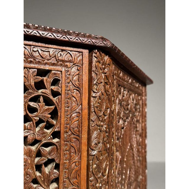 Brown Indian Side Table, 1900s For Sale - Image 8 of 18