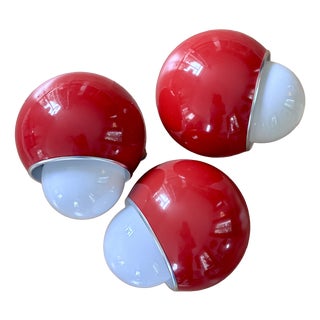 Orbite Wall Lights in Bright Red Metal, 1980s, Set of 3 For Sale