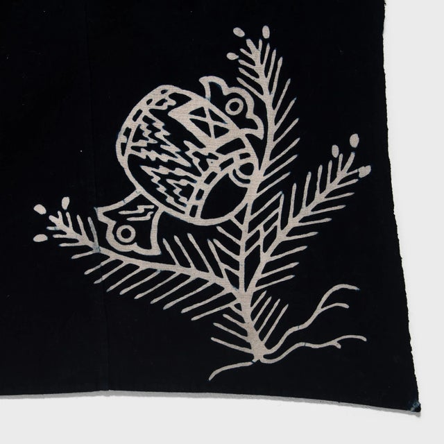 Mid 20th Century Vintage Japanese Indigo Folk Kamon Textile For Sale - Image 5 of 8