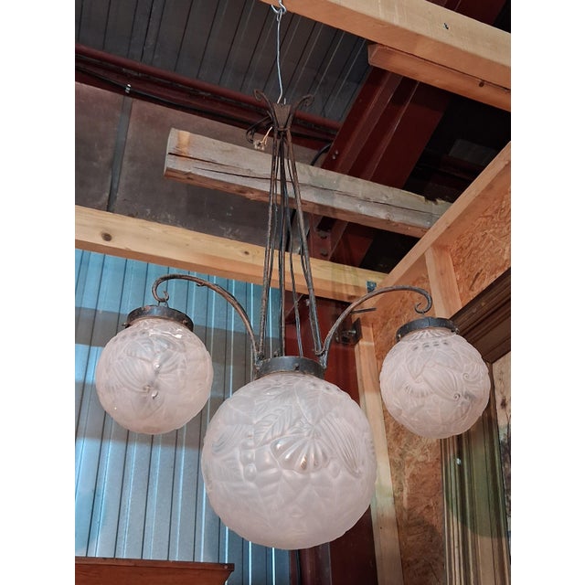 19th Century Art Deco Chandelier with Four Lights attributed to Muller, 1890s For Sale - Image 5 of 6