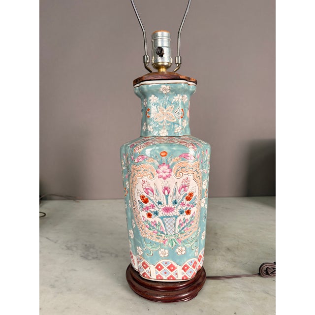 Vintage Chinese Style Raised Floral Pattern Porcelain Table Lamp For Sale In New York - Image 6 of 9