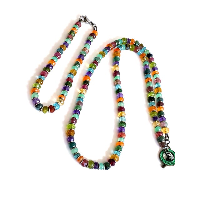 Artisan-Crafted Multicolor Tourmaline Necklace & Bracelet With Watermelon Tourmaline and Verdigris Patinated Copper For Sale - Image 9 of 17