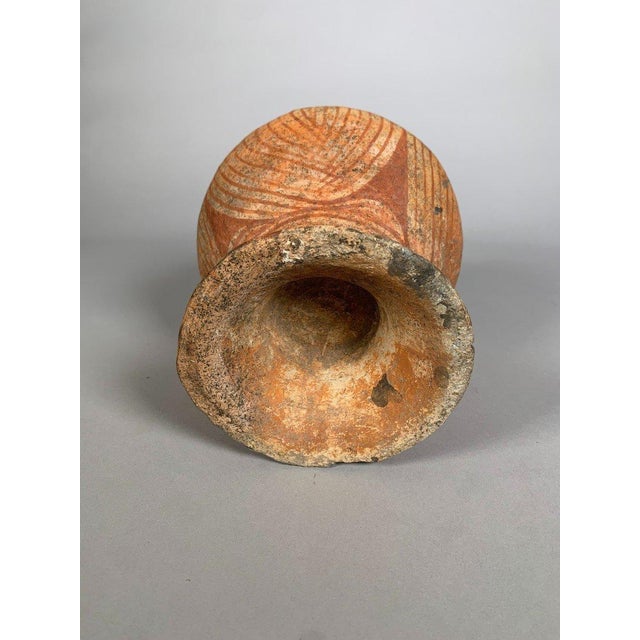 Ceramic Terracotta vases from Ban Chiang, Vietnam, Archaeology, 1000 BC For Sale - Image 7 of 9