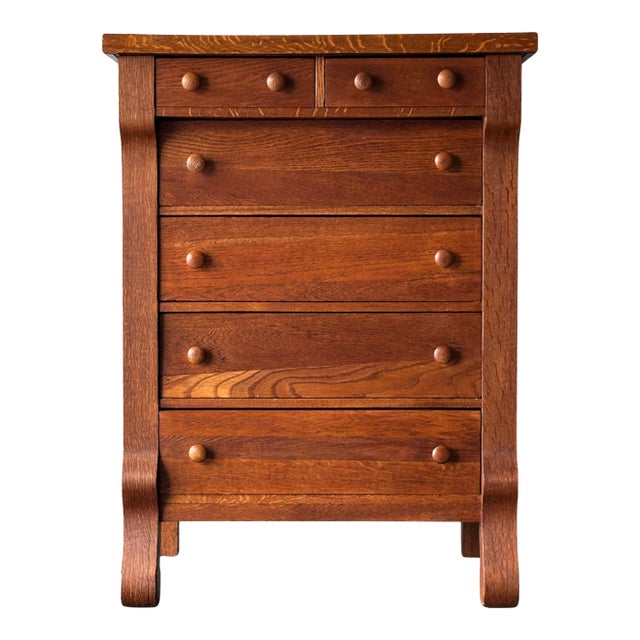 Early 20th Century Turn-of-the-Century Quartersawn Oak Chest of Drawers For Sale