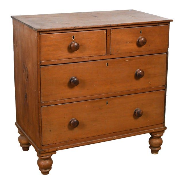 English Pine Chest of Drawers With Turned Feet, 19th Century For Sale