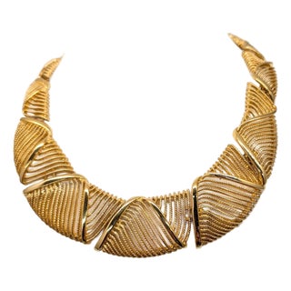 Vintage Signed Napier Goldtone Openwork Wavy Link Collar Necklace For Sale