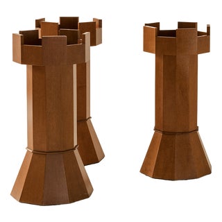 Vintage Italian Pedestal in Wood, 1970s For Sale
