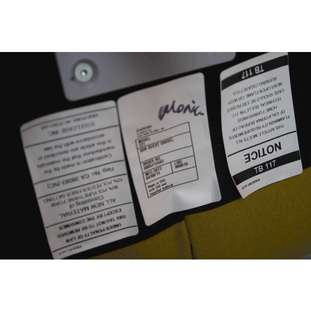 Chartreuse Steelcase Bob Chartreuse Swivel Chairs - Set of 2 For Sale - Image 8 of 13