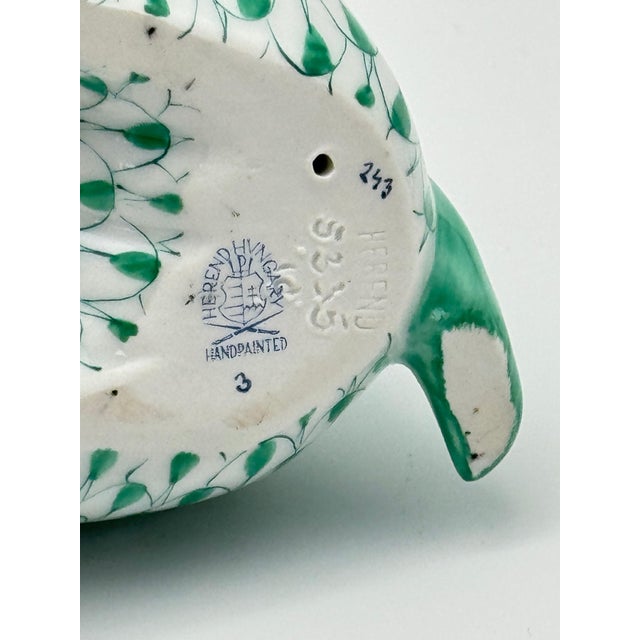 Metal 1990s Vintage Herend Green Bunny Fishnet Figurine With Gold Detail - Estate Find For Sale - Image 7 of 7