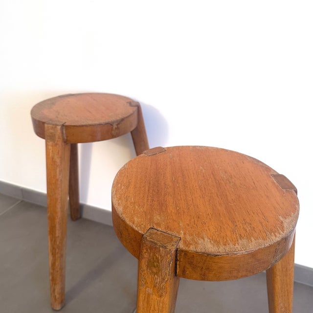 Brown Tripod Stools in Beech, 1940s, Set of 2 For Sale - Image 8 of 13