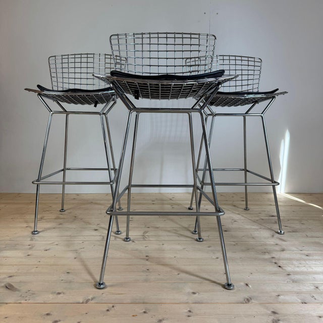 Vintage Stools by Harry Bertoia for Knoll, 1970s, Set of 3 For Sale - Image 10 of 11