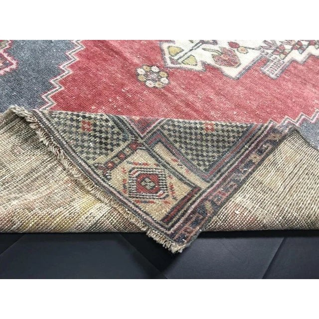 Oushak Wool Rug, 1960s For Sale - Image 4 of 11