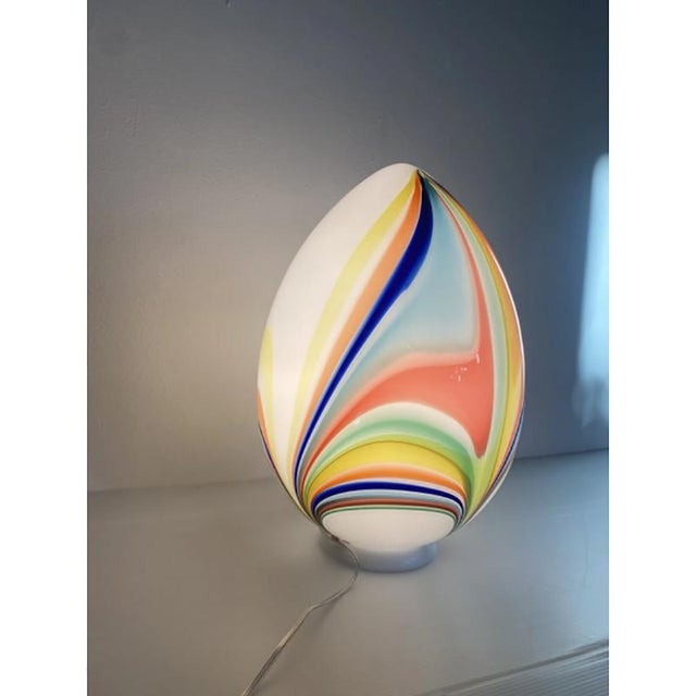 Contemporary White Egg with Multicolored Reeds Table Lamp by Simoeng For Sale - Image 3 of 6