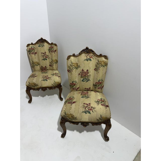 Small Louis XV Style Armchairs in Curved Carved Wood with Floral Fabric, 1940s, Set of 2 For Sale - Image 4 of 10