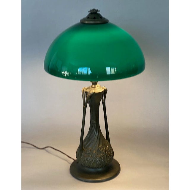 Offering a particularly handsome and tall (about 25”) table lamp, weighing in at (about) a substantial 15 pounds. It...