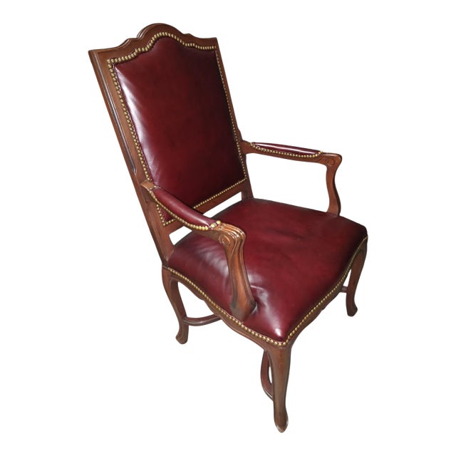 The Merion Armchair: A Timeless Classic Discover a Heritage of Unparalleled Comfort and Elegance, Exclusively at Ethan Allen. For Sale