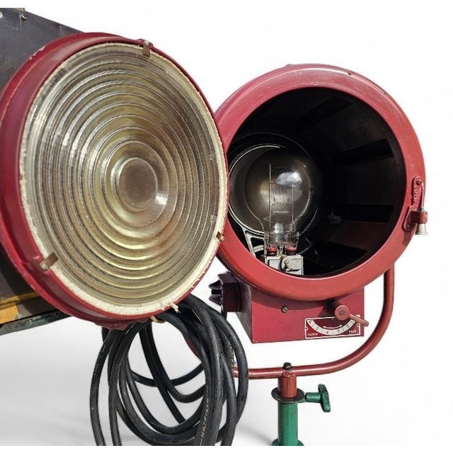 1950s Hollywood Studios Mole Richradson Studio Spot Flood Light For Sale - Image 4 of 16