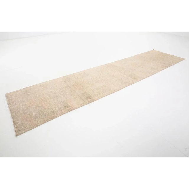 Vintage Runner Rug in Faded Beige For Sale - Image 9 of 12