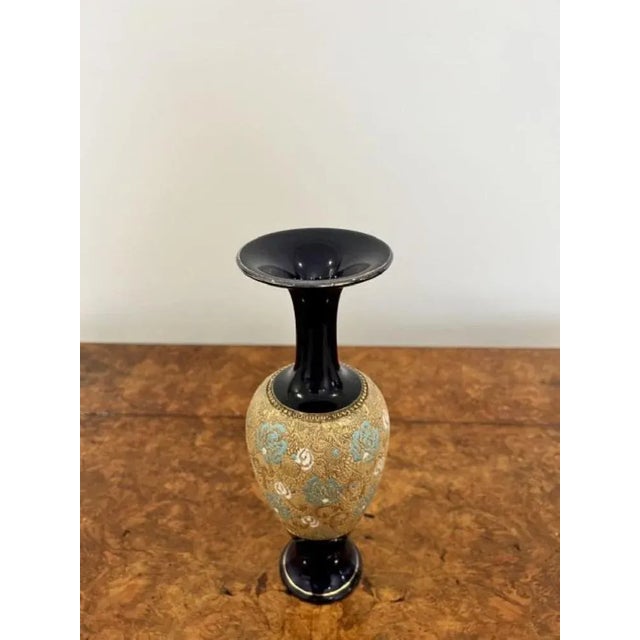 Victorian Vases from Doulton, 1880s, Set of 2 For Sale - Image 3 of 6