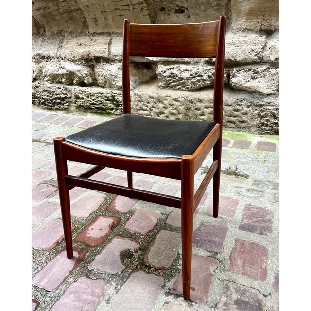 Scandinavian Teak Chairs, Set of 4 For Sale - Image 6 of 9