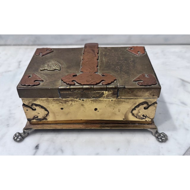 Mid 20th Century Brass Trinket Box With Buckle and Lion Crest Design For Sale - Image 10 of 11