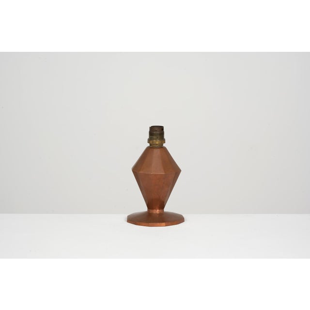 Art Deco Table Lamp in Copperwork, 1930 For Sale - Image 4 of 6