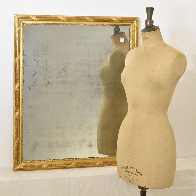 Small Antique Rectangular Wall Mirror with Carved Gold Leaf Gilt Wooden Frame, 18th Century For Sale - Image 3 of 11