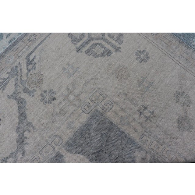 Large Modern Oushak Rug With Muted Tones of Blue Gray and Cream For Sale - Image 12 of 12