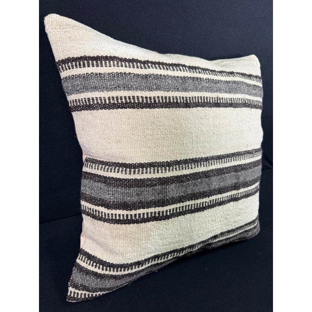 Contemporary Turkish Hemp Pillow Cushion Natural Beige Gray Pillow Cushion Cover 24"x24" For Sale - Image 3 of 4