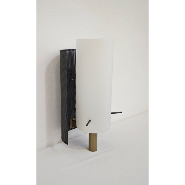 Black Opal Glass, Brass and Black Enamelled Metal Wall Lamp in the style of Stilnovo, Italy, 1960s For Sale - Image 8 of 18