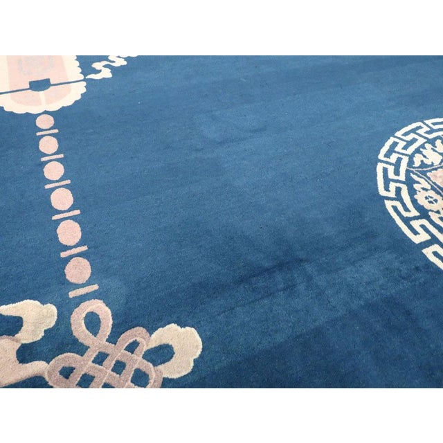 Textile Galerie Shabab Collection Late 20th Century Handmade Chinese Peking Room Size Carpet in Blue and Mauve For Sale - Image 7 of 10