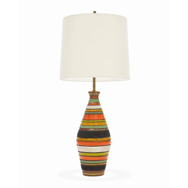 Here is a lovely and rare "Thailandia" table lamp by Aldo Londi for Bitossi. Made in Italy, circa 1906s. The large ceramic...