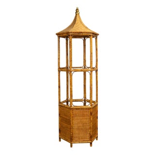Vintage Pagoda Etagere in Rattan Bamboo, 1970s For Sale