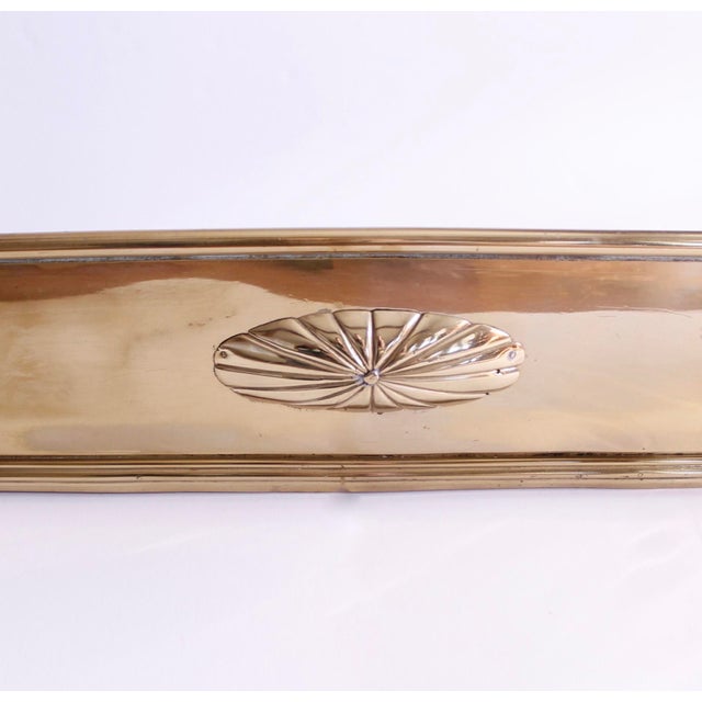 Traditional Edwardian Brass Fender With Applied Brass Elements For Sale - Image 3 of 9